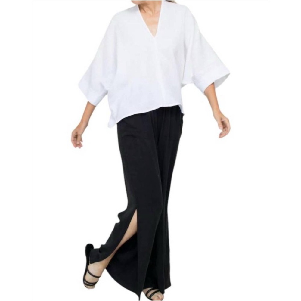 Natalie Busby White Off The Cuff V-Neck Shirt